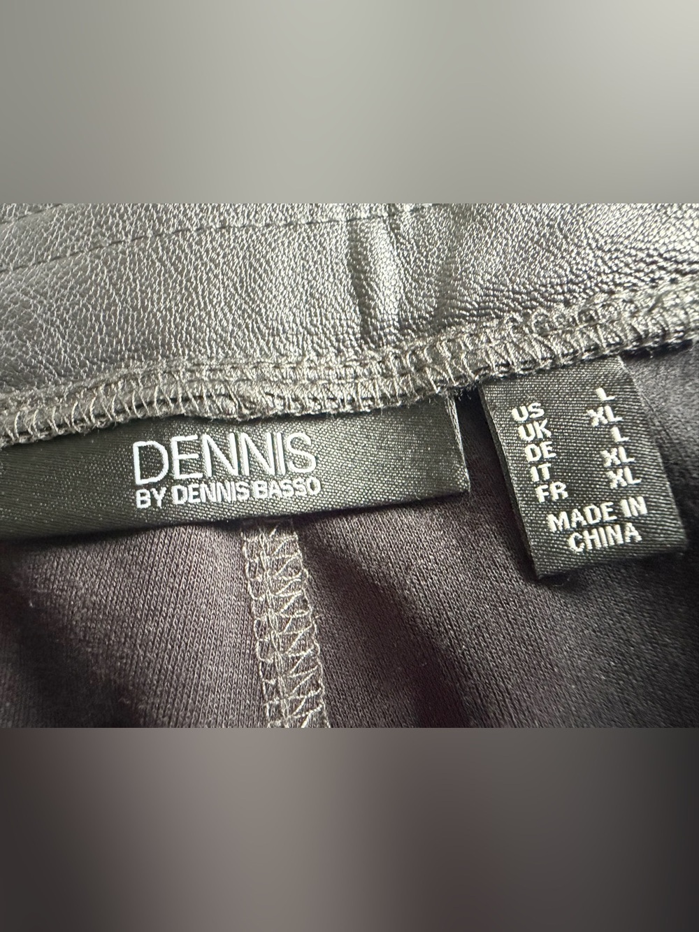 dennis basso Black Faux Leather Skinny Pants Size L - Picture 8 of 9